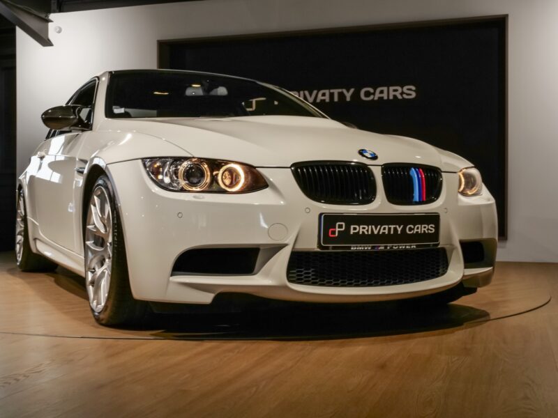 Vue générale – BMW – M3 E92 – 2010 – Alpinweiss – 56 900 km – 420 ch – V8 atmo – Transmission : Automatique – Origine Belgique – Privaty Cars – Achat et vente de supercars d’occasion en Nouvelle-Aquitaine