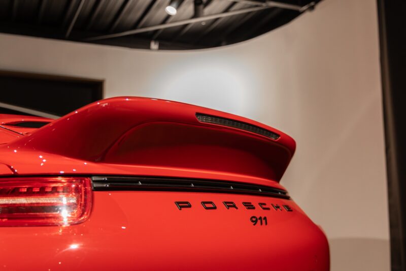 Carrosserie – PORSCHE – Porsche 911 991 GTS – 2015 – Rouge Carmin – 35 900 km – 430 ch – FLAT 6 Atmo – Transmission : Sequentielle – Origine Allemagne – Privaty Cars – Vente de supercars d’occasion en Nouvelle-Aquitaine