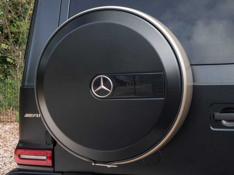 Carrosserie – Classe G63 – 2023 – Magno Manufaktur – 11 900 km – 585 ch – V8 4.0L biturbo – Transmission : Automatique – Origine France – Privaty Cars – Vente de véhicules d’investissement et de collection à La Rochelle