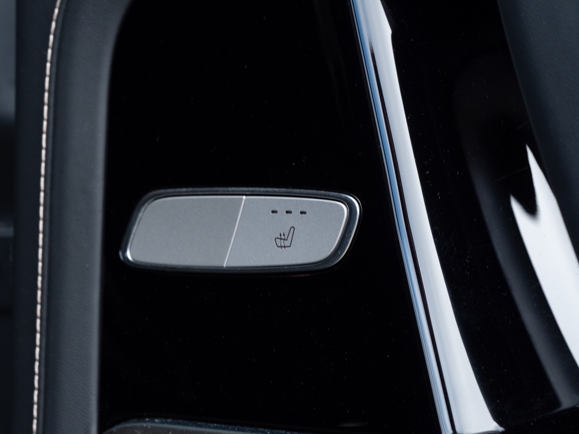 Tableau de bord – Classe G63 – 2023 – Magno Manufaktur – 11 900 km – 585 ch – V8 4.0L biturbo – Transmission : Automatique – Origine France – Privaty Cars – Expert des sportives d’occasion haut de gamme proche de Bordeaux