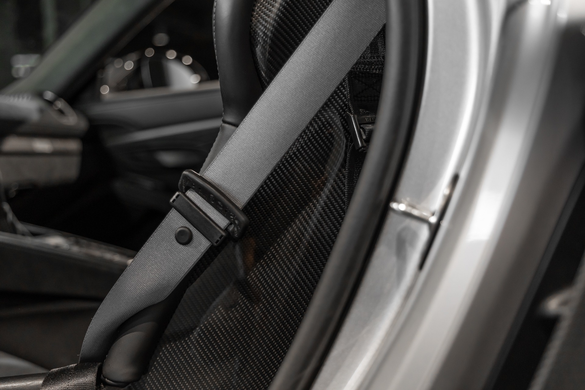 Sièges – PORSCHE – 718 GT4RS – 2024 – Gris Argent GT – 12 900 km – 500 ch – Flat 6 Atmo – Transmission : Sequentielle – Origine France – Privaty Cars – Rachat cash de voitures PORSCHE proche de Bordeaux