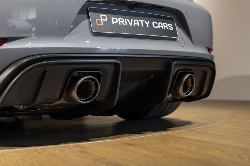 Moteur – PORSCHE – 718 Spyder RS – 2025 – Gris Arctique – 4 500 km – 500 ch – Flat 6 Atmo – Transmission : Sequentielle – Origine France – Privaty Cars – Achat et vente de voitures de luxe d’occasion proche de Bordeaux