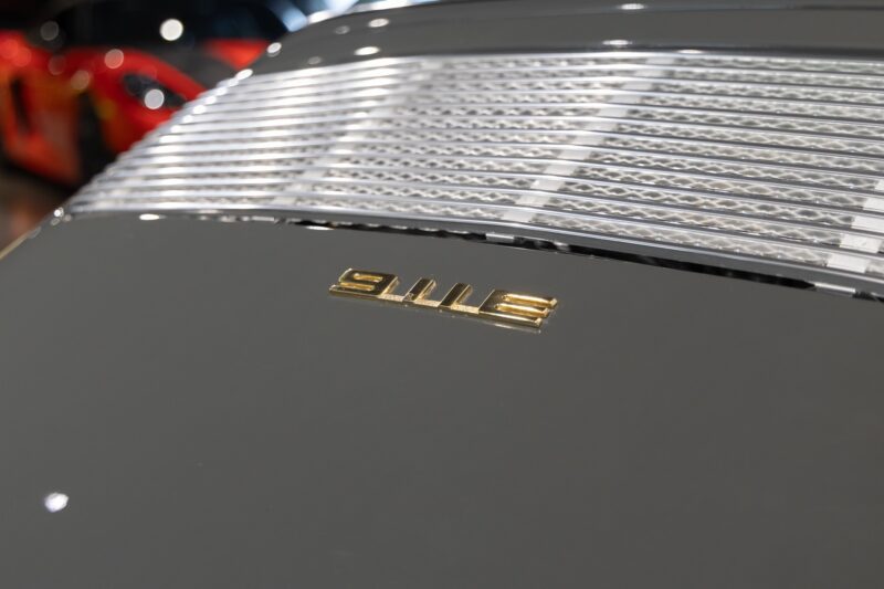 Carrosserie – PORSCHE – 911 912 Targa – 1973 – Slate Grey – 73 900 km – 165 ch – flat-6 2.4 litres Atmo – Transmission : Manuelle – Origine État-unis – Privaty Cars – Véhicules de sport et de luxe d’occasion entre Bordeaux et Nantes